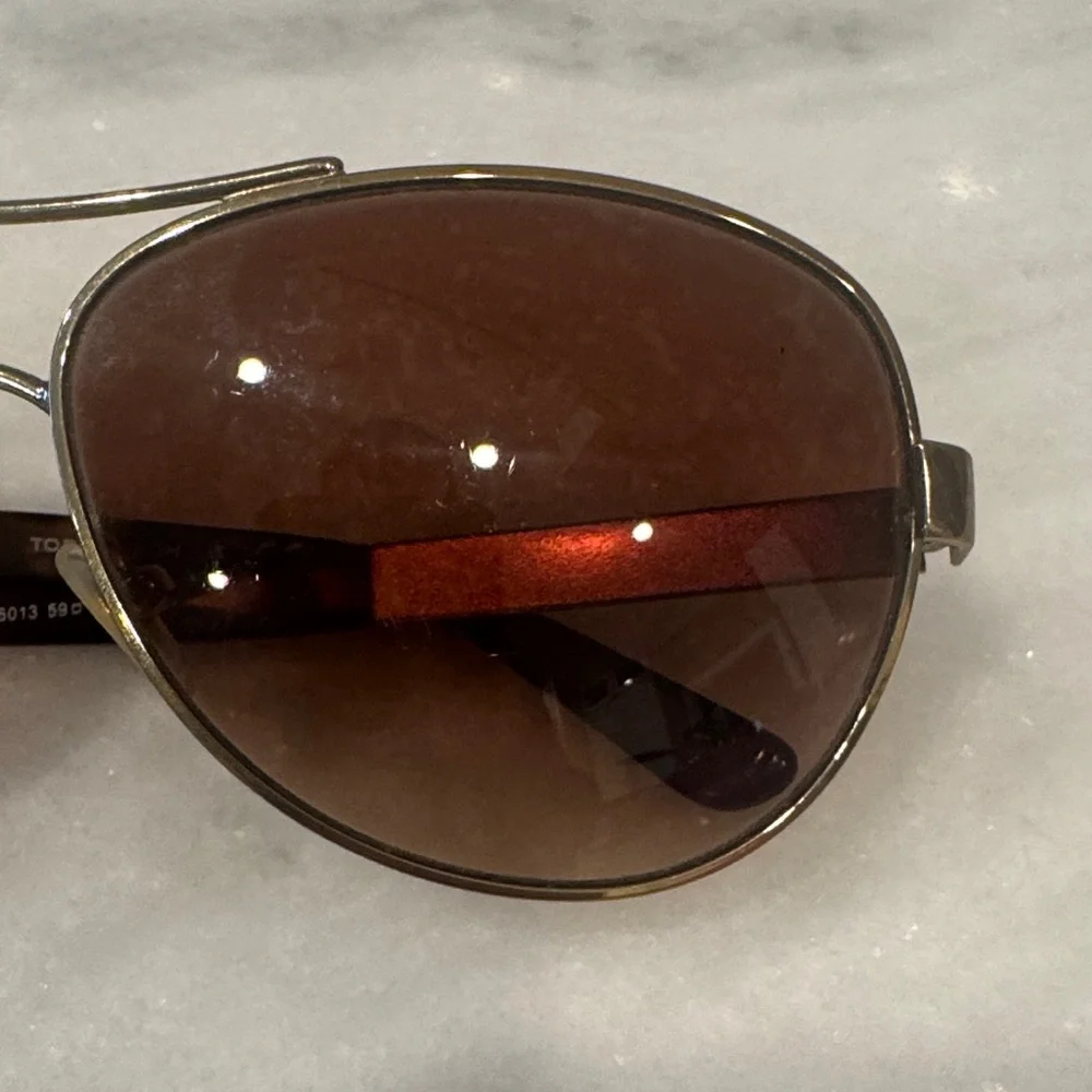 Tory Burch Aviator Sunglasses with Brown Lenses - Picture 4 of 5